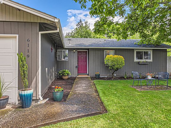 3rd image of 6119 NE 104th Ct