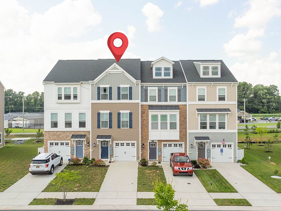 1st image of 35359 Wright Way #1