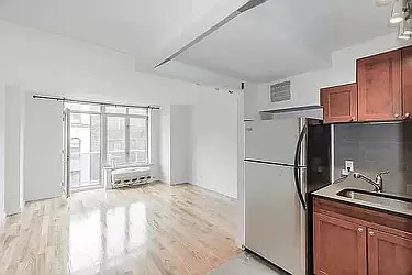 Rented by Metropolitan Property Group