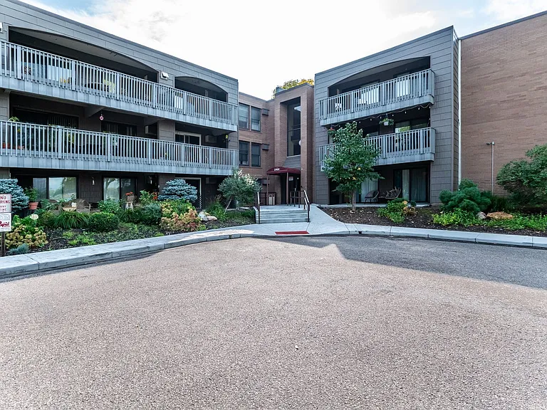 2800 Hamline Ave N #217 — Photo 14