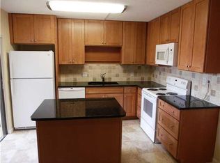 916 9th Ct, Palm Beach Gardens, FL 33410