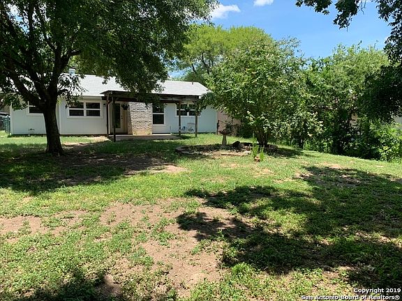 3rd image of 7718 Sage Oak St