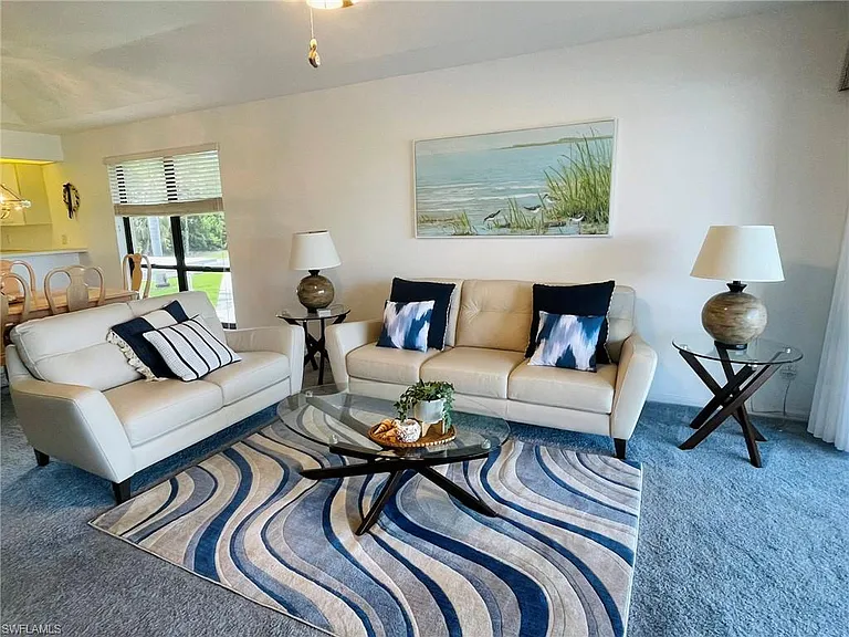 4410 Chantelle Dr #201H — Photo 1