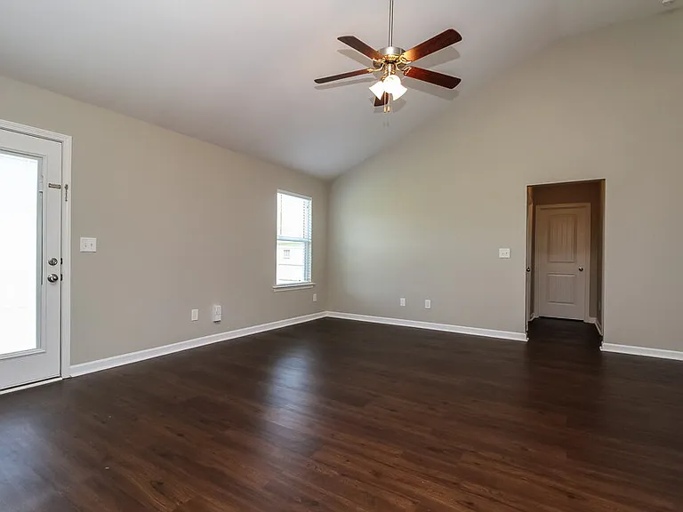 1002 Chimalis Dr — Photo 5