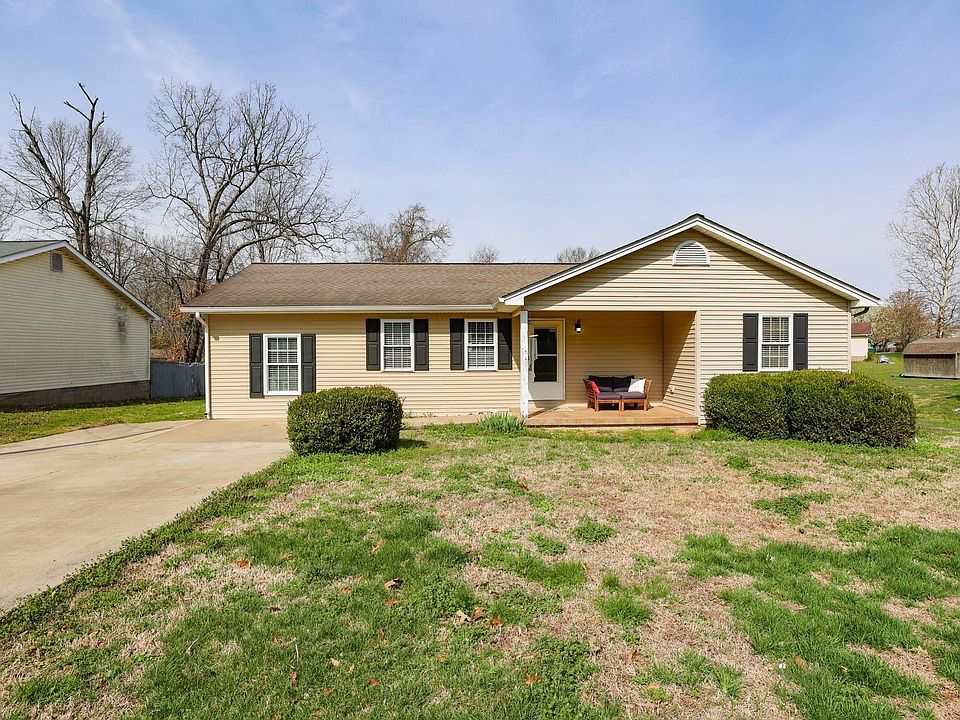 1st image of 6135 Majestic Oak Dr