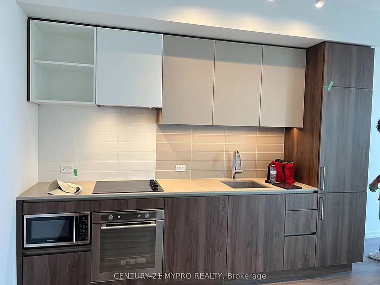 7890 Jane St #5611 — Photo 4