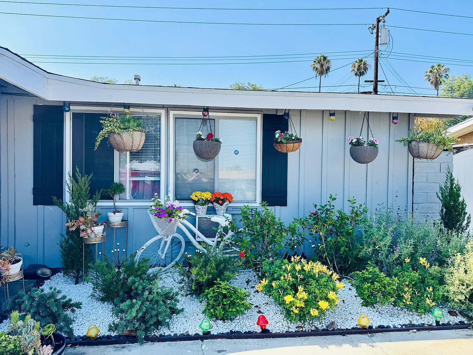 Indiana Ave, Riverside — Photo 3