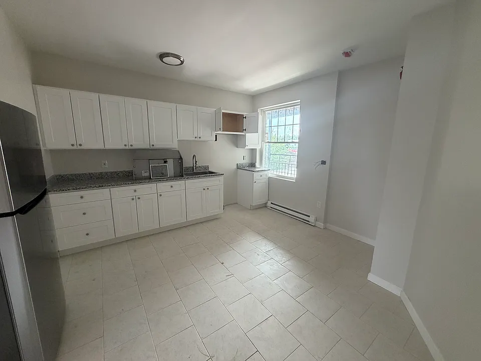 99 New Britain Ave #303