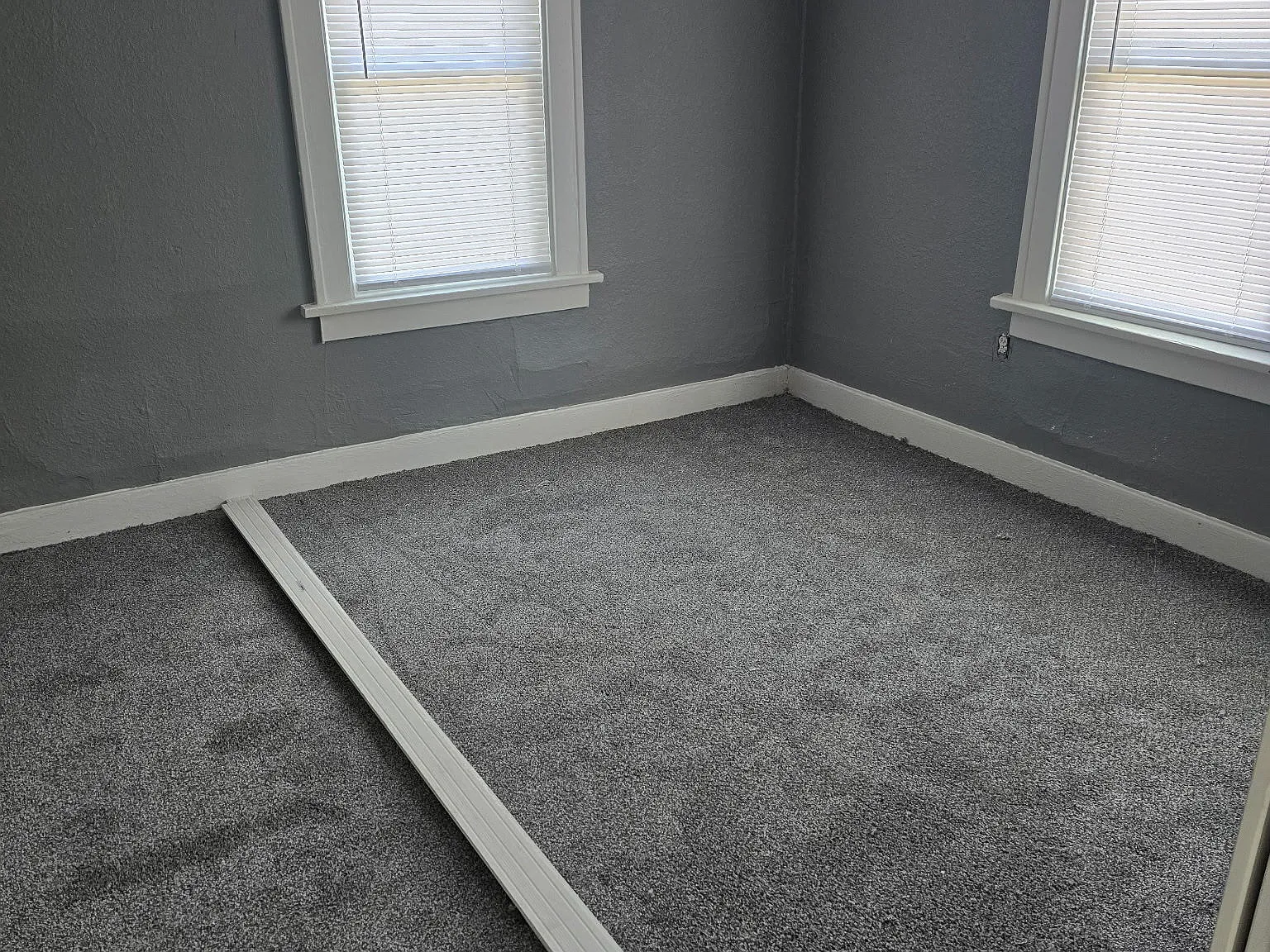 3807 Chalmers Avenue - 1 — Photo 3