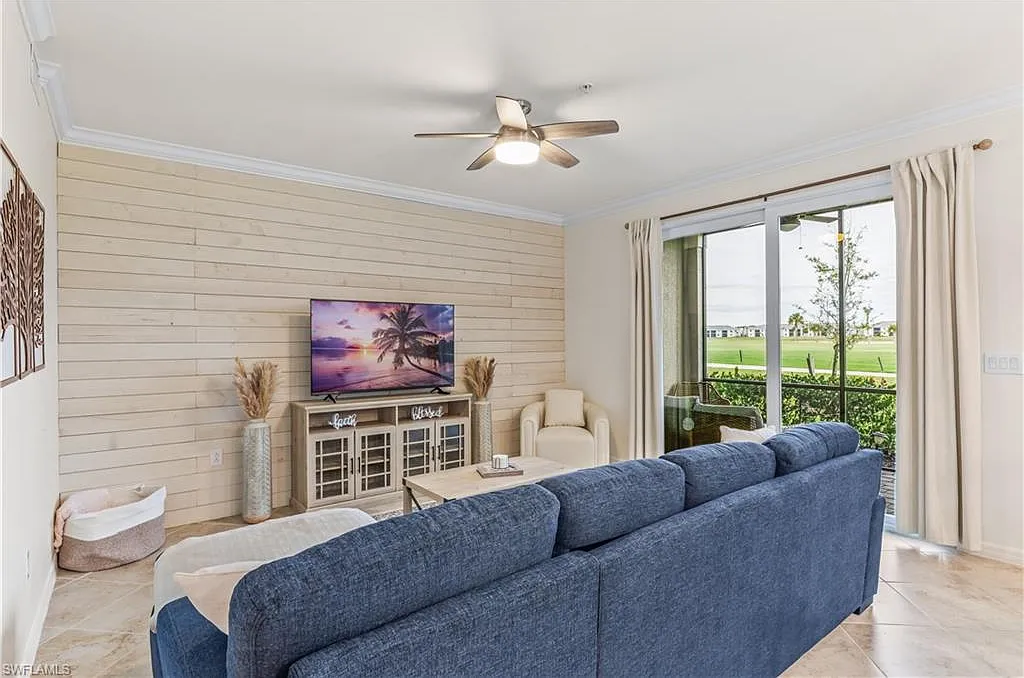 2 bed, 2.0 bath, 1366 sqft, $6,500 — Photo 3