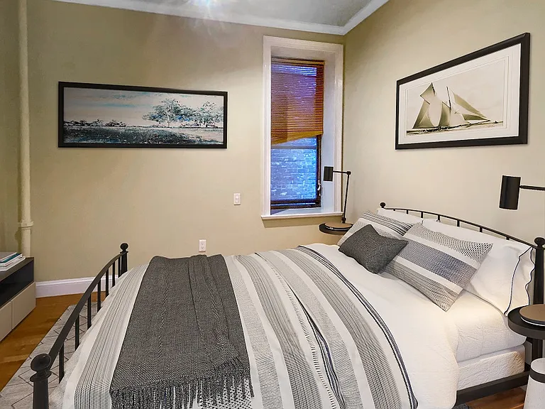 331 Lexington Ave #4W — Photo 4