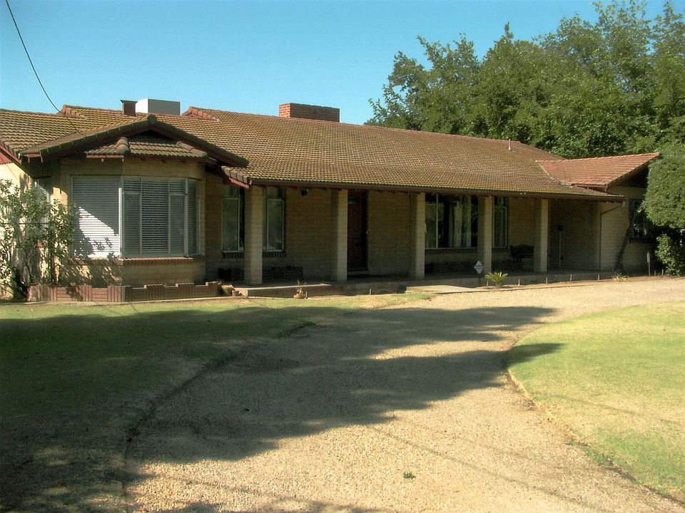 1st image of 5508 E Washington Ave