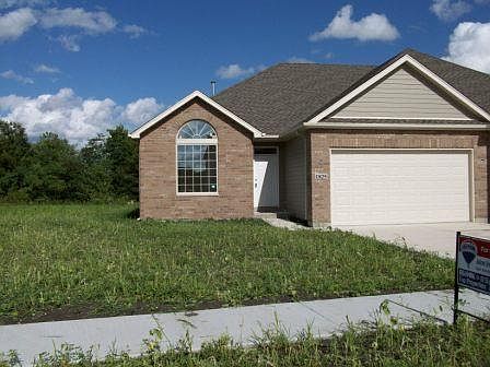 1st image of 1825 Red Willow Dr