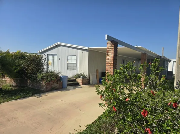 319 Doubloon Dr #319, North Fort Myers, FL 33917