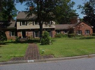 1901 Cambridge Dr, Kinston, NC 28504