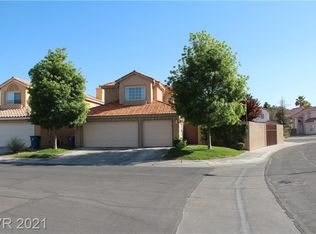 7525 Maycrest Cir, Las Vegas, NV 89128
