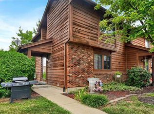 54 Cedar Grove Ct, Saint Charles, MO