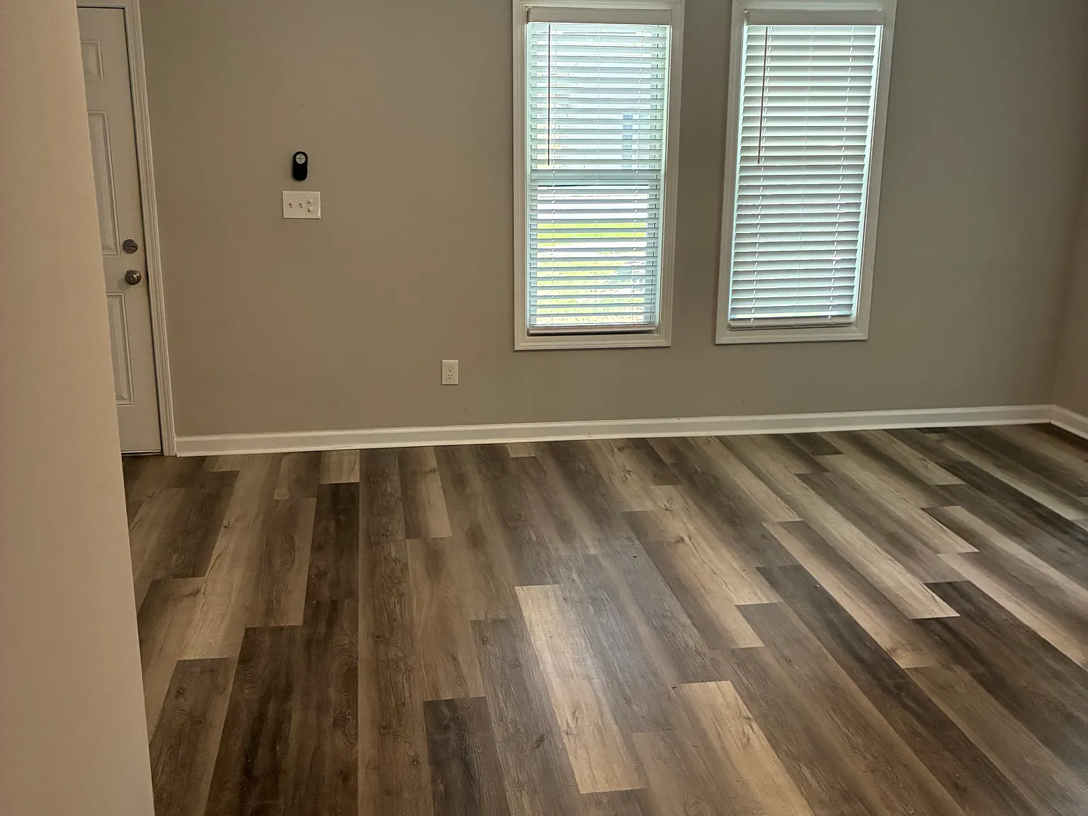 3 bed, 1556 sqft, $1,900 — Photo 3