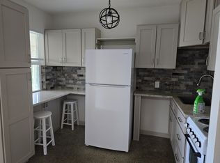 2455 NE Dixie Hwy #B, Jensen Beach, FL 34957