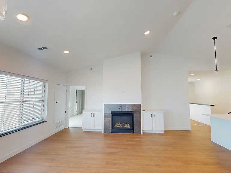 Autumn Townhomes — Photo 14