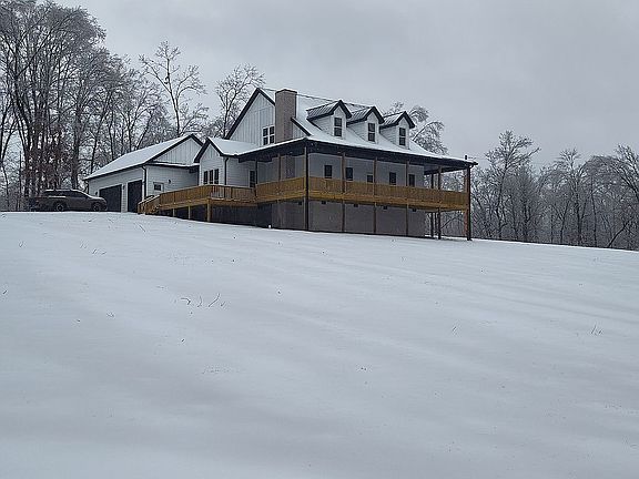 4th image of 1061 Big Bartons Creek Rd