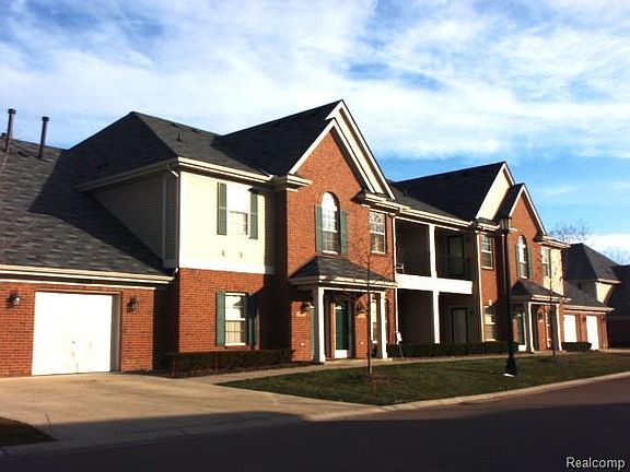 3rd image of 11840 Farmington Rd #59