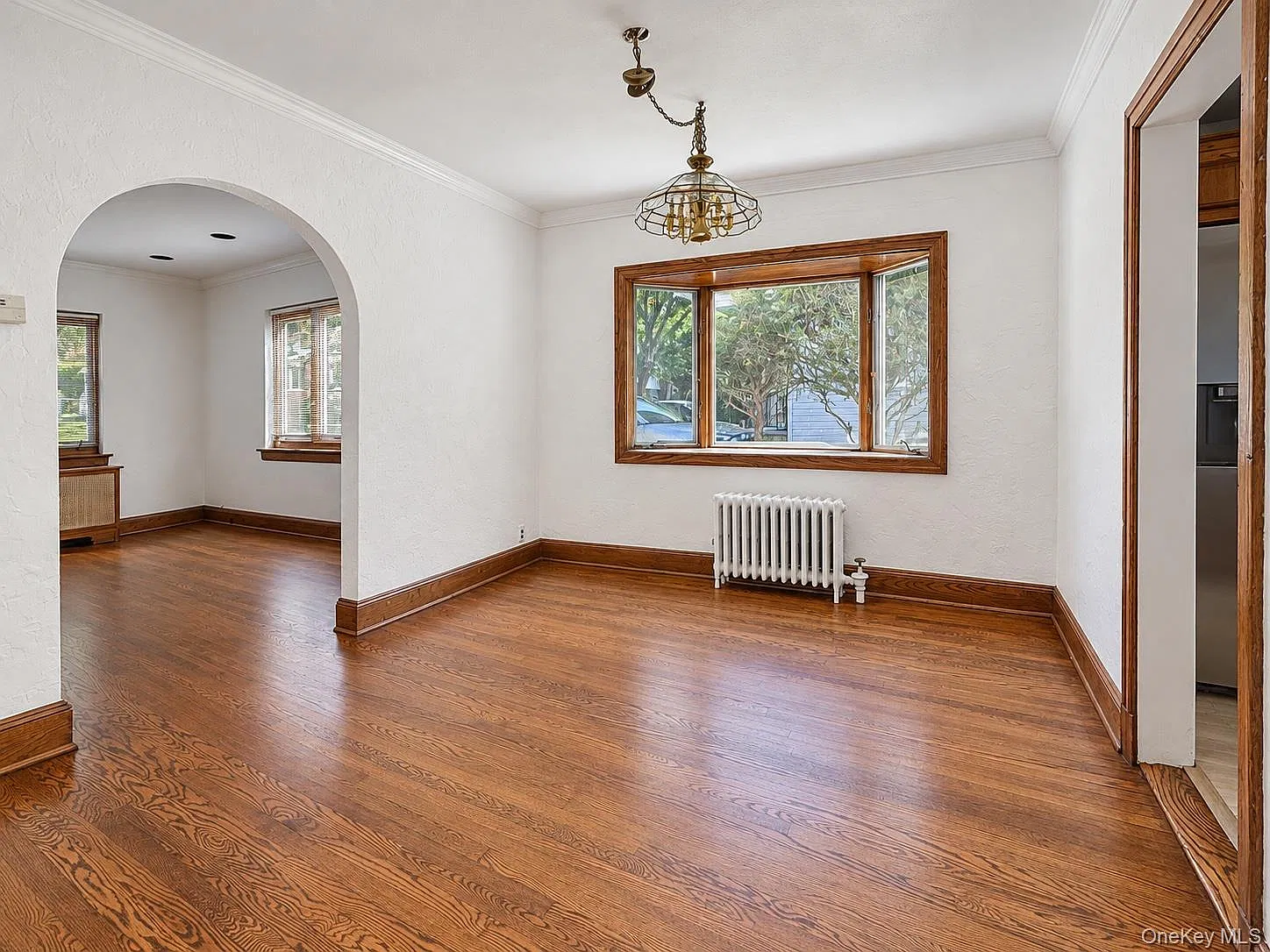 4 bed, 3.0 bath, 1476 sqft, $6,200 — Photo 4