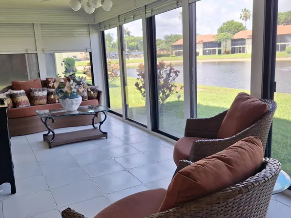 10231 N Circle Lake Drive #101, Boynton Beach, FL 33437
