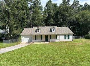 150 Valley Dr, Stockbridge, GA 30281