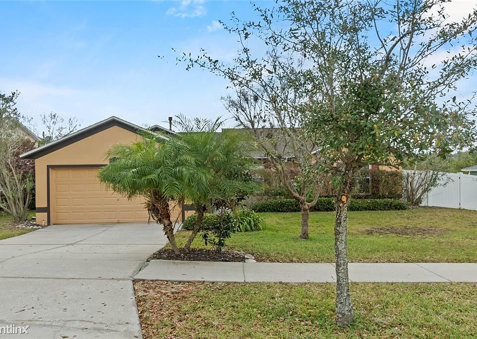 1st image of 11736 Foxglove Dr