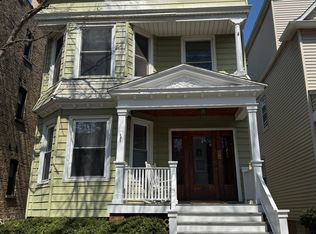 2154 W Bradley Pl #2, Chicago, IL 60618
