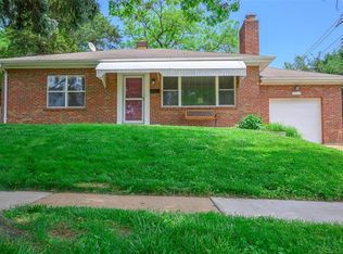 7922 Martys Dr, Saint Louis, MO 63123