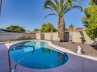 5728 W Hearn Rd, Glendale, AZ 85306
