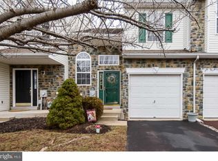 511 Buckingham Ct, Harleysville, PA 19438
