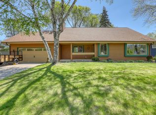 6939 Horizon Dr, Greendale, WI 53129