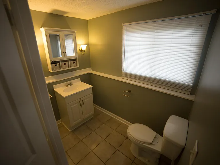 108 Amsden Dr — Photo 18