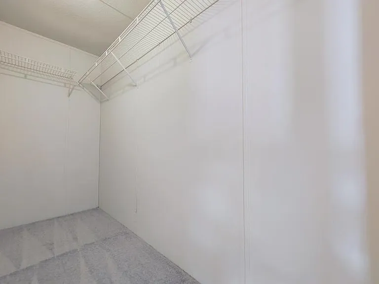 504 Sunshine Dr — Photo 6