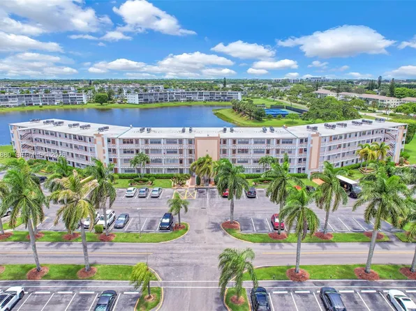2017 Cornwall Dr #2017-A, Boca Raton, FL 33434