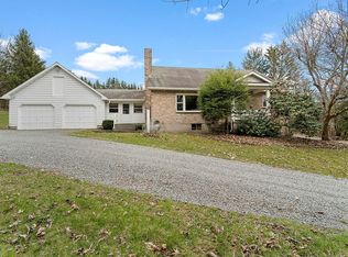 74 Hawleyton Tpke, Brackney, PA 18812