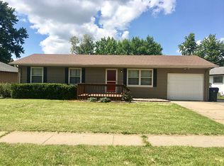 2230 SE 35th St, Topeka, KS 66605