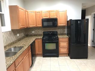 2814 N Dawson Ave #1, Chicago, IL 60618