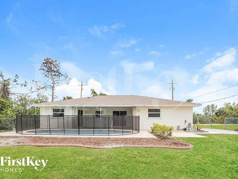 6099 David Blvd — Photo 15