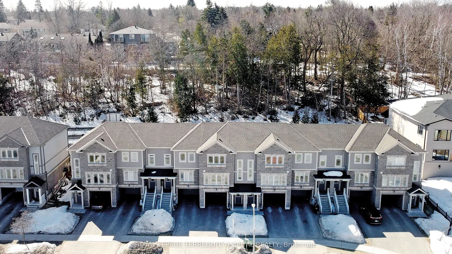 123 Franks Way photo 1