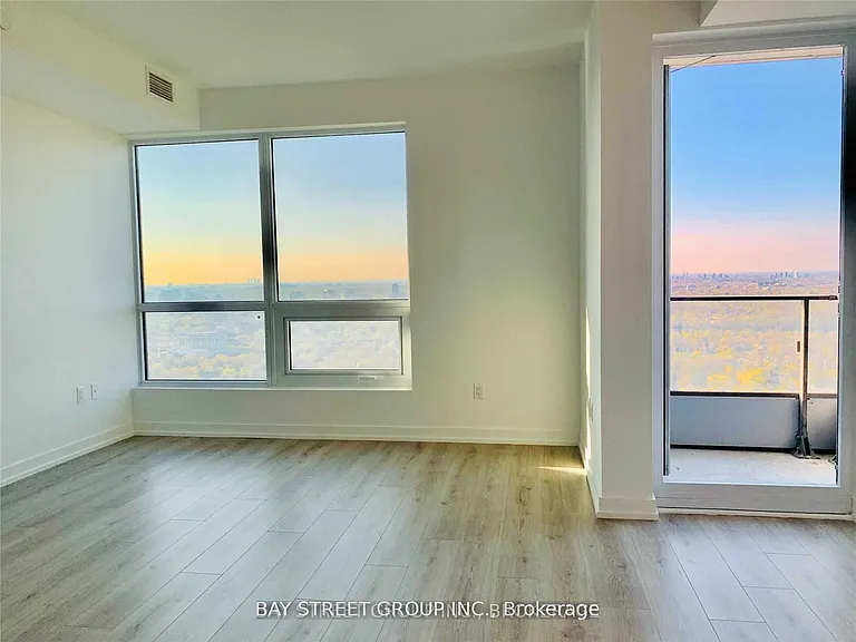 395 Bloor St E #4906 — Photo 19
