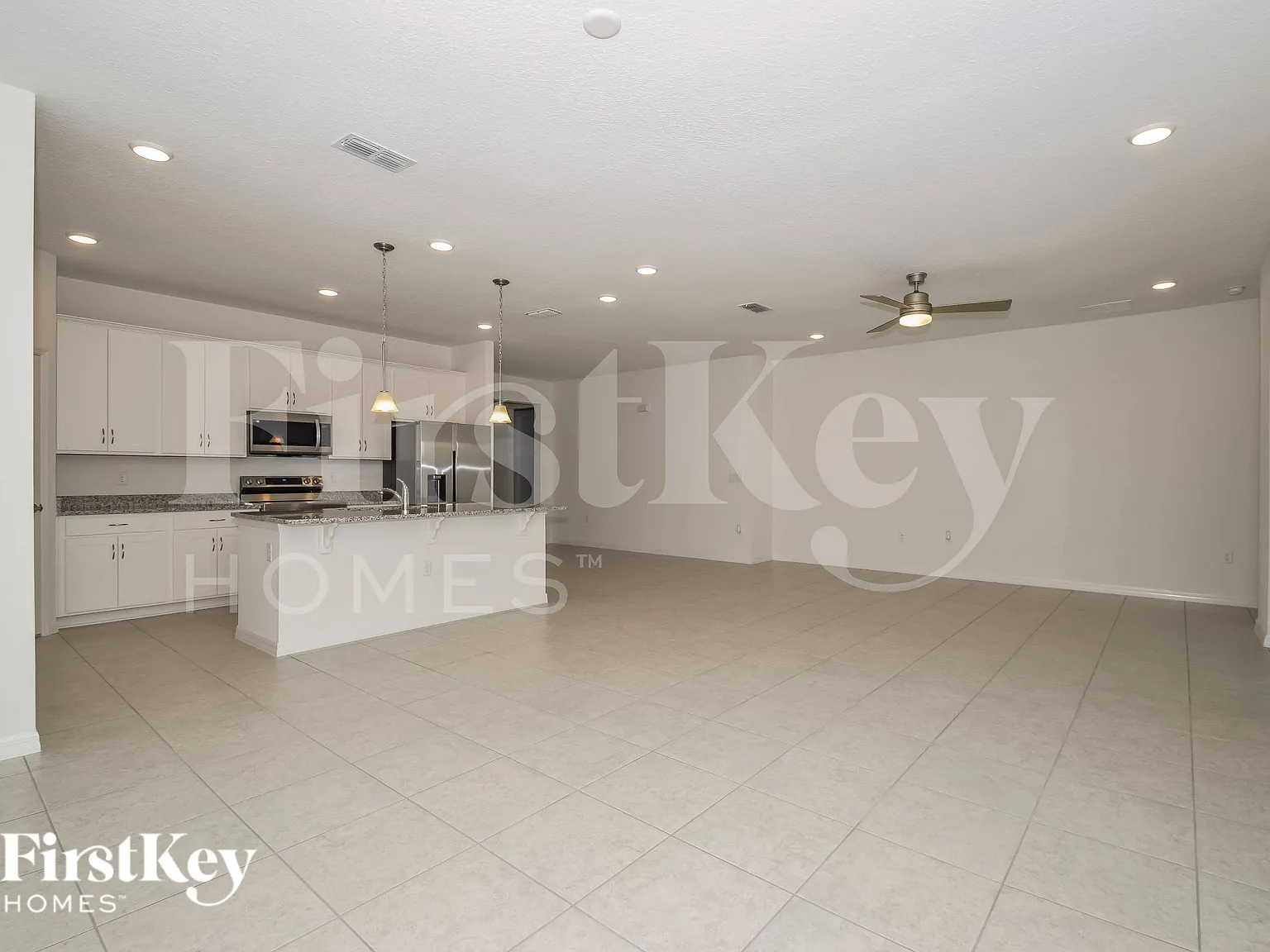 3 bed, 2.0 bath, 1795 sqft, $1,745 — Photo 4