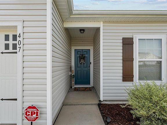 4th image of 407 Joe Gibson Dr