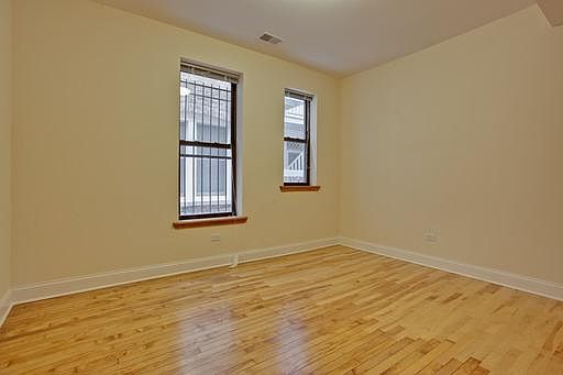 4th image of 5419 S Hyde Park Blvd #3