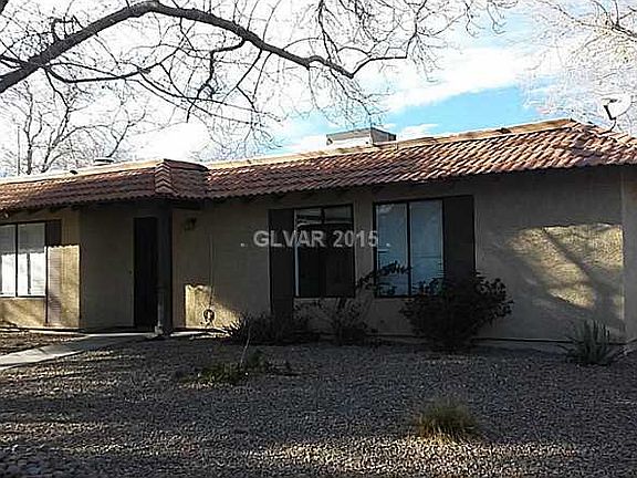 2nd image of 5110 Village Dr #56