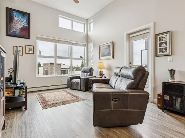 95 W Burma Star Rd SW #1402, Calgary, AB T3E 8A9