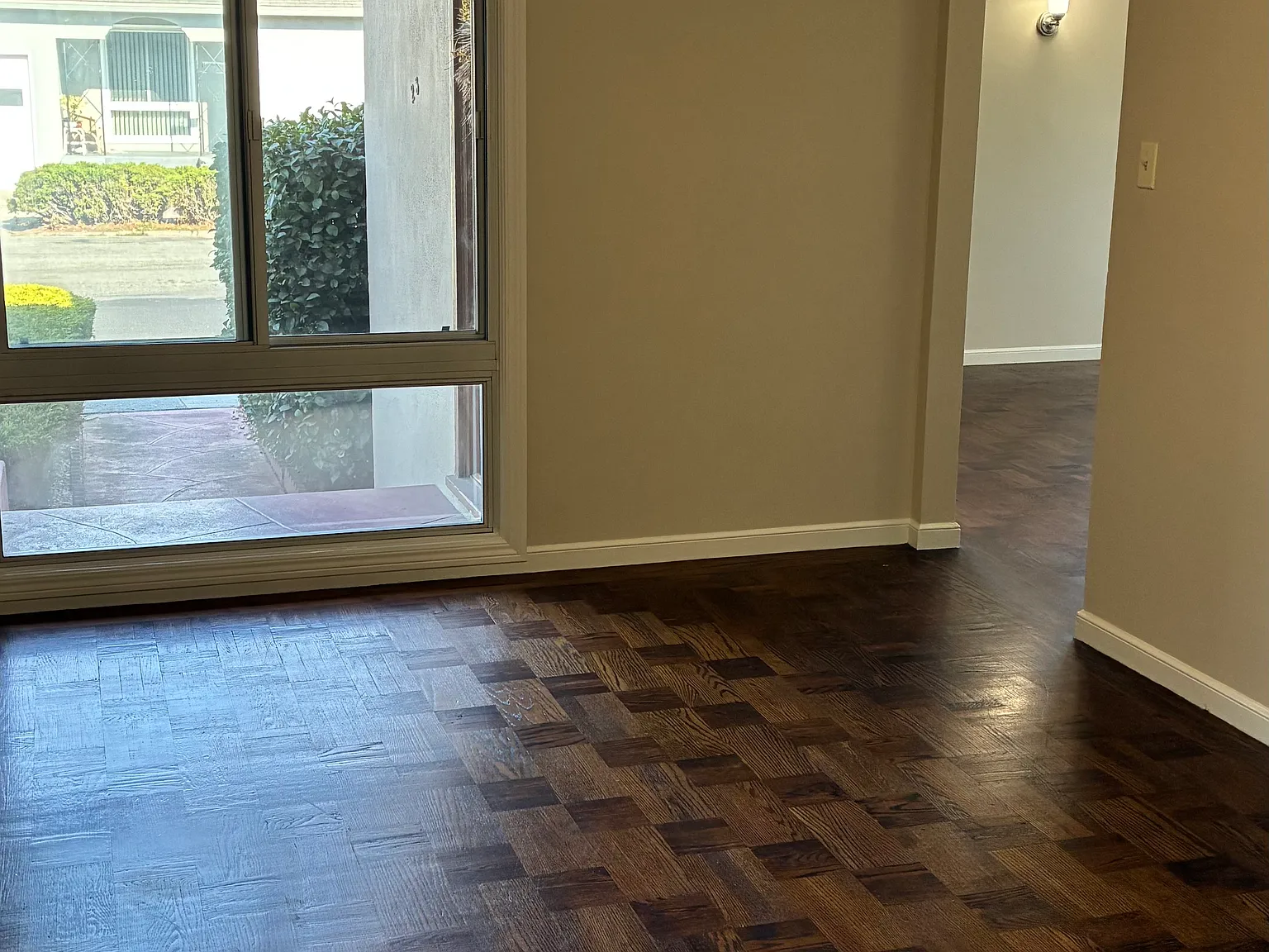 2 bed, 1250 sqft, $3,700 — Photo 3